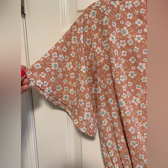 Sienna Sky Blouse with Wrap Around Tie & Flutter Sleeves - Size M - Picture 6 of 8